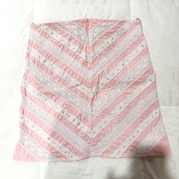 Vintage Y2K Charlotte Russe Pink and White Coquette Lace Bow Mini Skirt - Picture 3 of 4